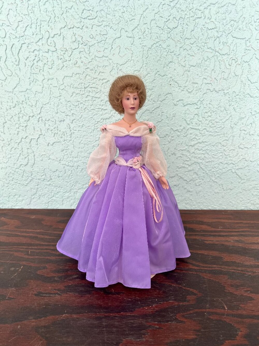 Franklin Heirloom Gemstone Girl – Amethyst 12” Porcelain Doll w/COA Vintage 1988 - Picture 2 of 6